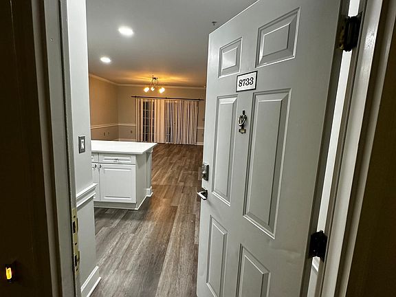 3rd image of 8733 Coralbell Ln