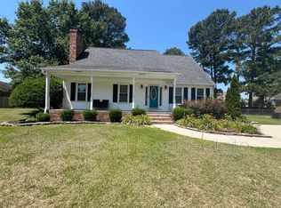 303 Wagoner Dr, Fayetteville, NC 28303