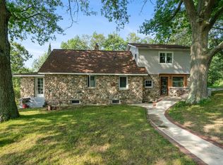 8380 Shrigley Rd, Charlevoix, MI 49720