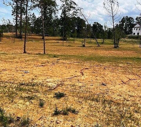 4th image of 225 Hidden Valley Dr