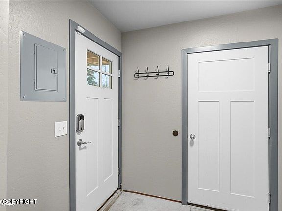 3rd image of 1434 I St