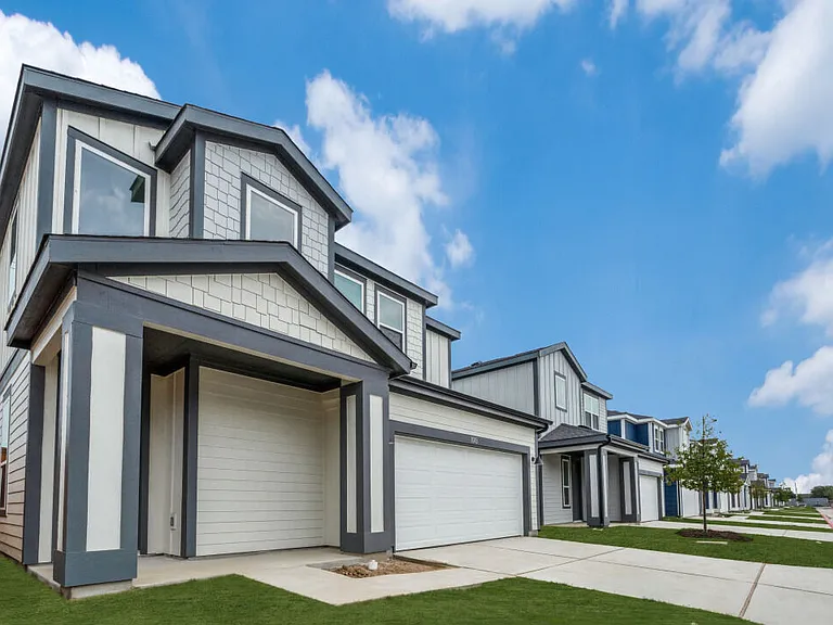 Villas at Creekside — Photo 17