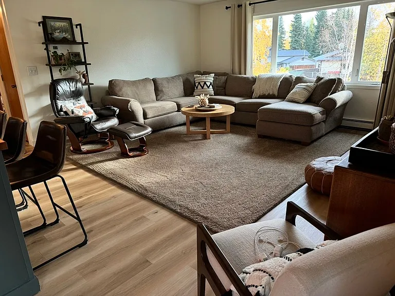 1004 Joyce Dr — Photo 8