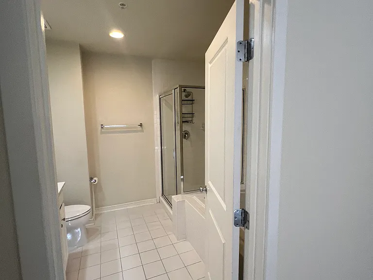 11040 Amherst Ave — Photo 11