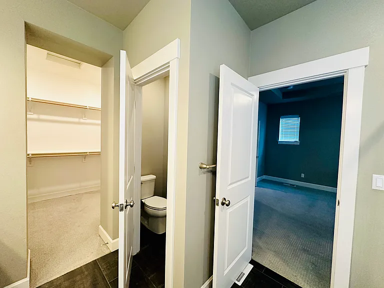 4105 SE 69th Ave — Photo 35