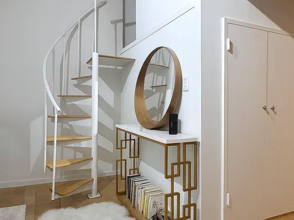 244 Madison Avenue image 8 of 13