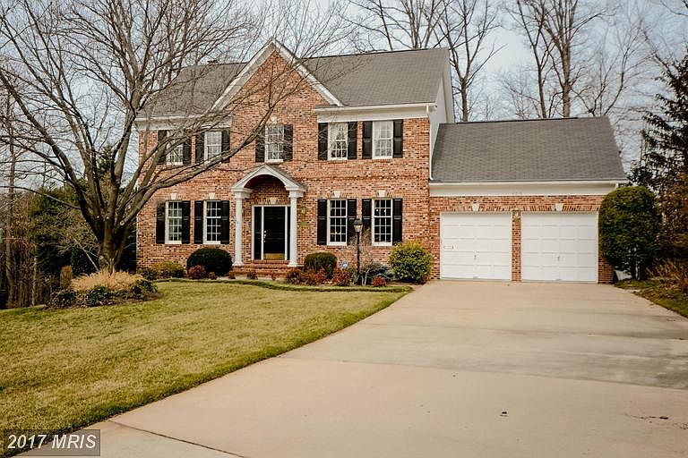 1st image of 6210 Woodland Lake Dr