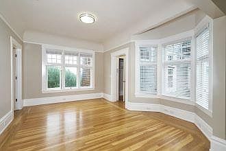2nd image of 833 Ashbury St APT 12