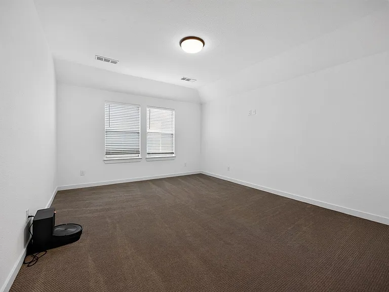 1104 Saratoga Rd — Photo 28