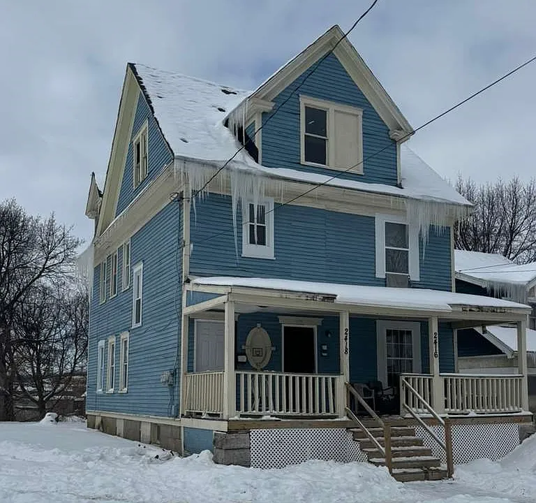 Building Photo 3