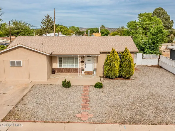 2102 N Cochiti Ave, Farmington, NM 87401