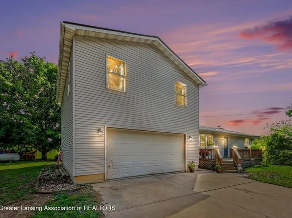 5185 Young Rd, Bellevue, MI 49021