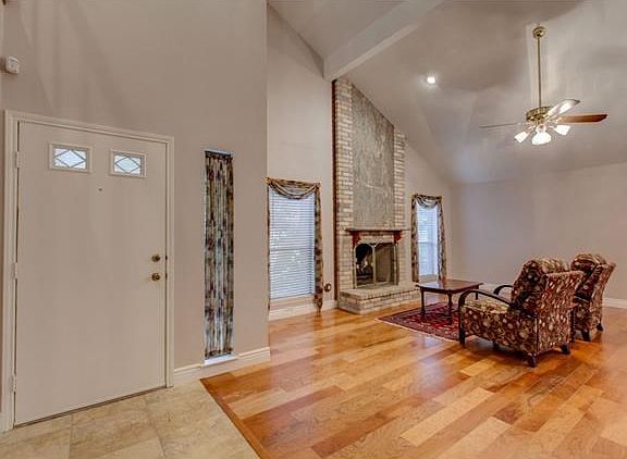 2nd image of 8511 Parthenon Pl