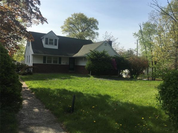 133 Fairview Avenue, Spring Valley, NY 10977