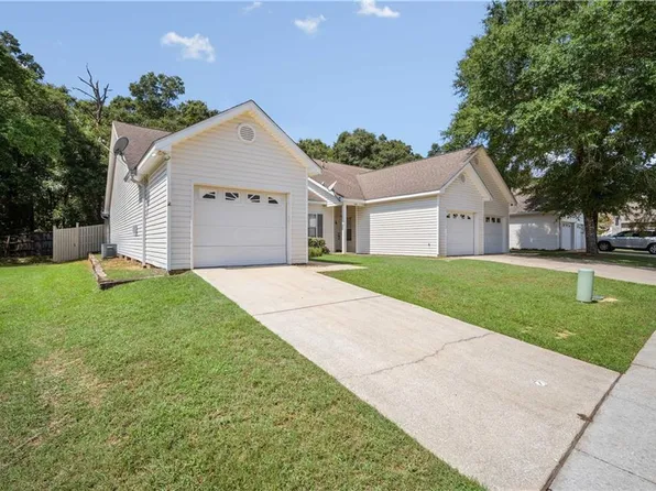848 Willow Bridge Dr W, Mobile, AL 36695
