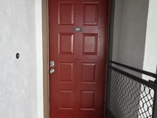 2201 Monroe St APT 301, Santa Clara, CA 95050