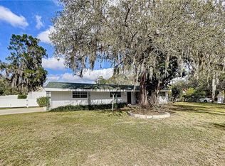 904 Woodland Ter, Brandon, FL 33511