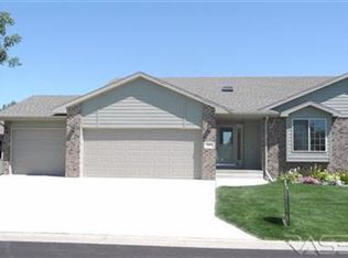 5307 E Pop Fly Pl, Sioux Falls, SD 57110