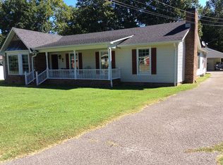 209 Alexander St, Bradford, TN 38316