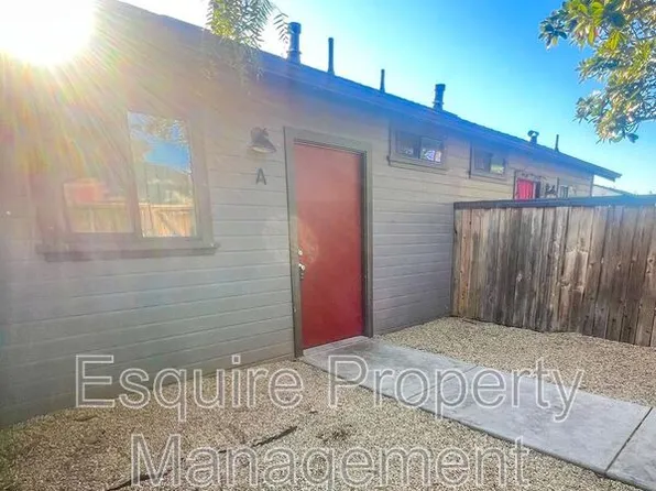 319 Hill St #A, Oxnard, CA 93033