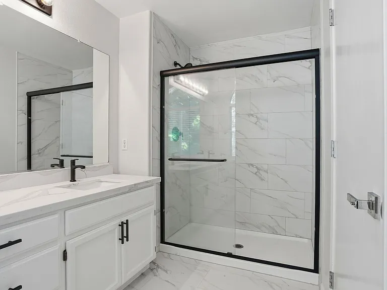 419 Pioneer Ave — Photo 19