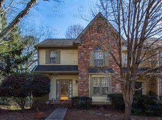 218 Riverview Trl, Roswell, GA 30075