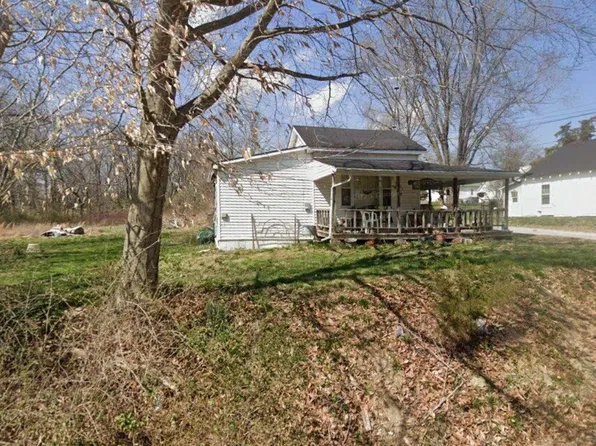 304 Carnation Dr, Glasgow, KY 42141