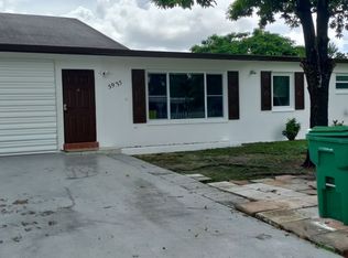 5935 SW 116th Ave, Miami, FL 33173