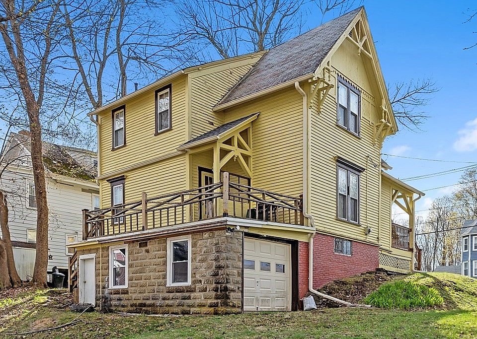 161 Woodland Ave, Gardner, MA 01440 Zillow