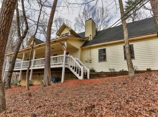 1024 Timberwalk Dr, Ellijay, GA 30540