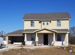 1433 Blue Bonnet Blvd, Gainesville, TX 76240