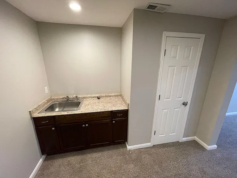 10704 Copper Ridge Dr — Photo 25