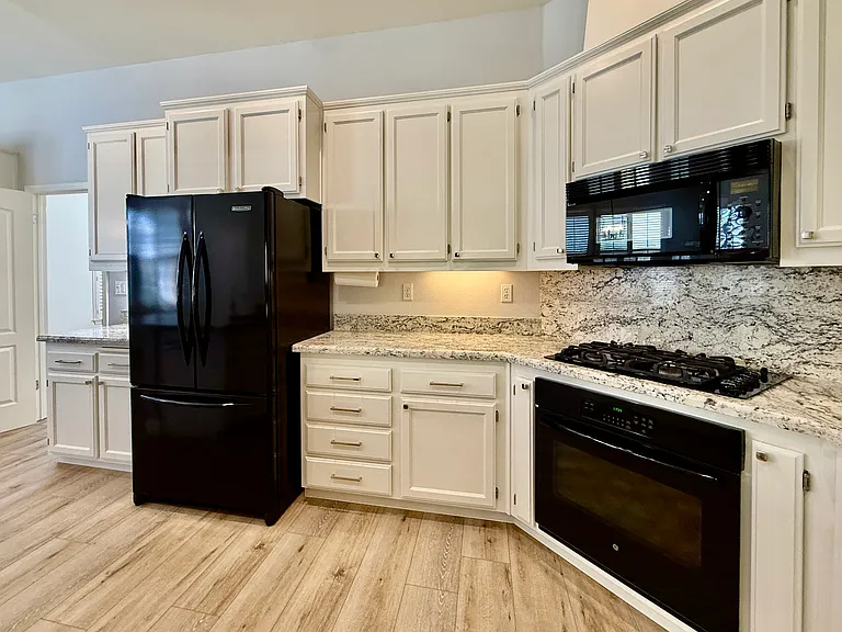 844 Signorelli Cir — Photo 6