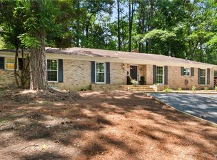 5304 Northwood Lake Dr W, Northport, AL 35473