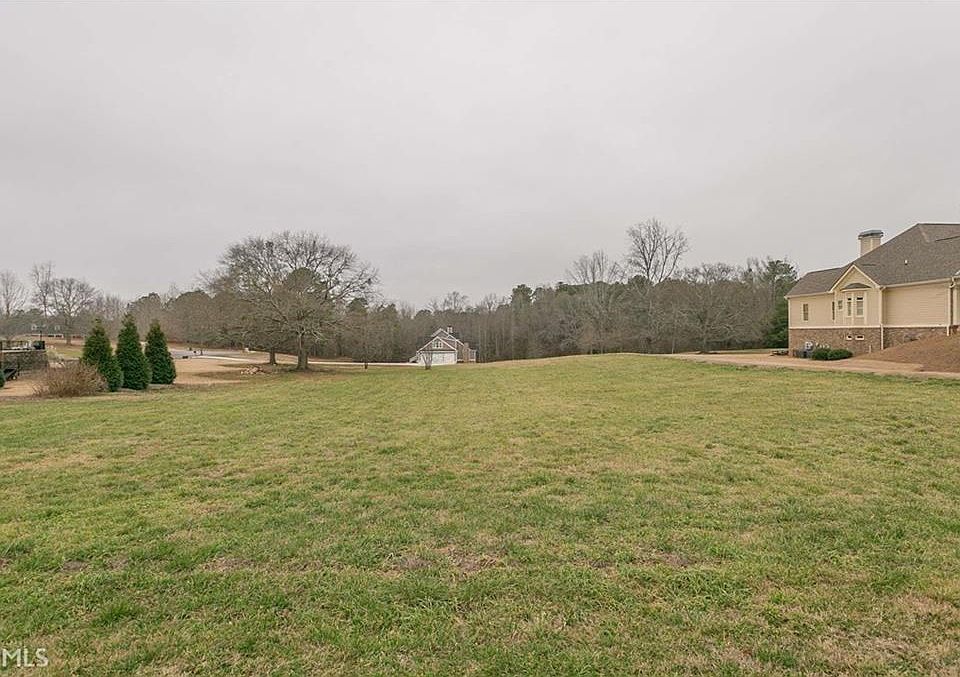1st image of 445 Fox Valley Dr Lot 21