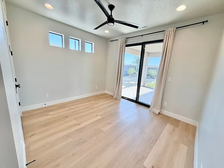 3134 E Blue Heron Dr — Photo 25