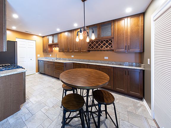 2nd image of 320 Wethington Dr Unit C