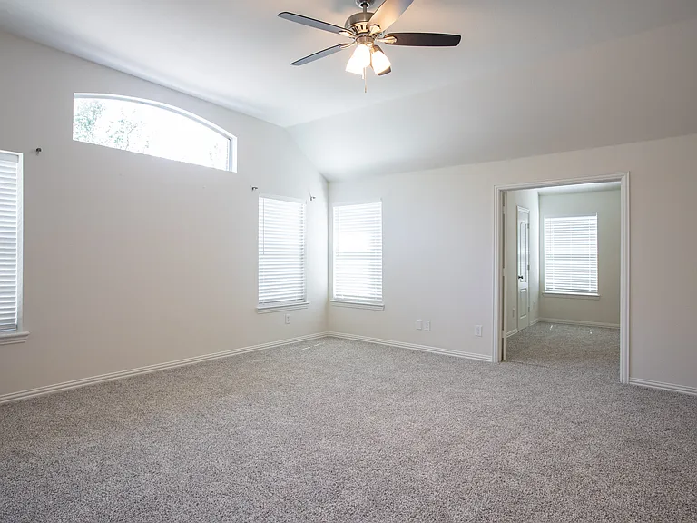 515 Southridge Way — Photo 13