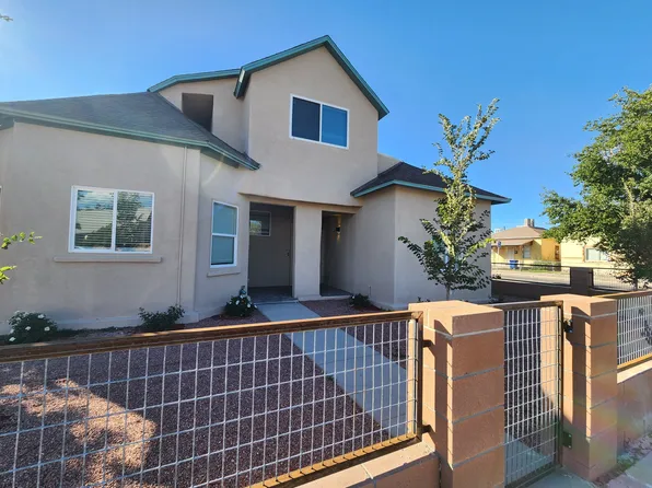 306 Hazeldine Ave SW, Albuquerque, NM