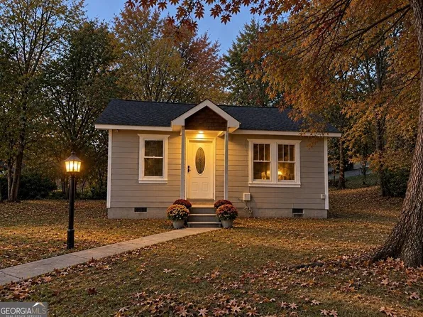 298 Tennessee St, Fairmount, GA 30139