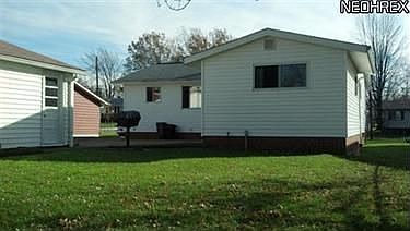 3rd image of 13650 Heatherwood Dr