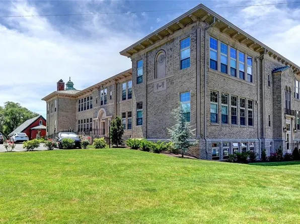 7 Mount Hope Ave #306, Providence, RI 02906