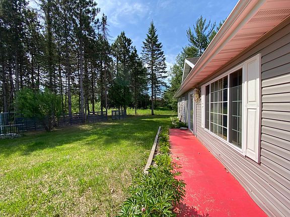 3rd image of 309 Birch Ct