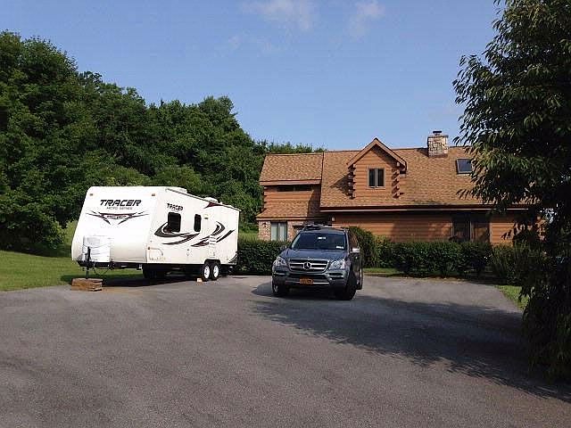 2nd image of 315 Allegheny Rd