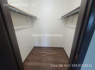 240 Amber Trl #8, Sun Prairie, WI 53590