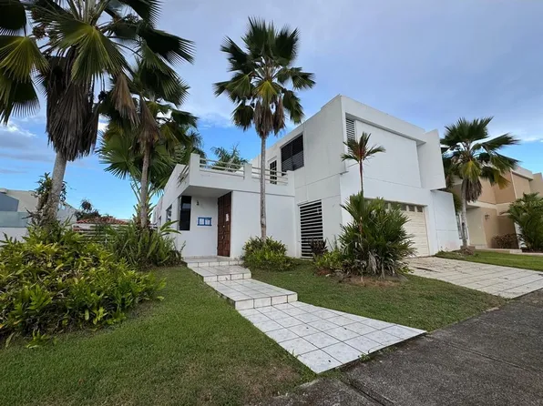 P2400d7 Bosque Del Lago Bi 14, Trujillo Alto, PR 00976