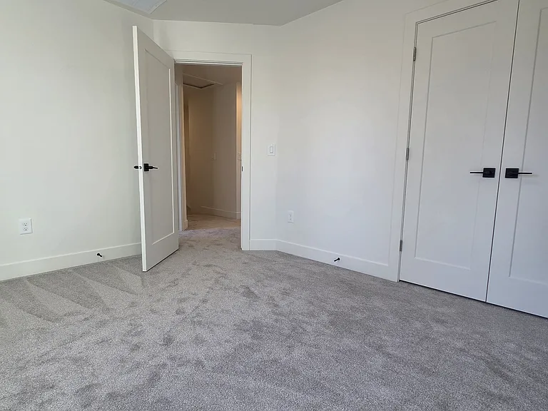 344 E 7635 S — Photo 9