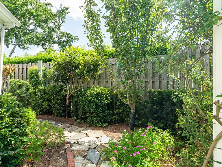 1326 Pinetree Rd — Photo 61