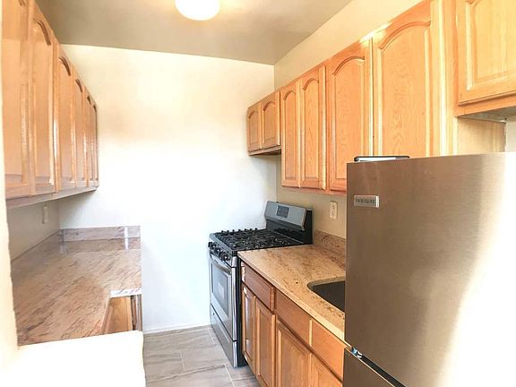 4th image of 1200 College Ave APT 1K