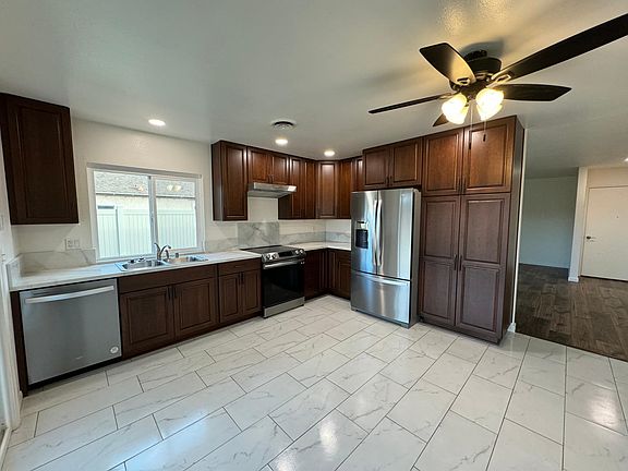 Kitchen with Recessed Lighting